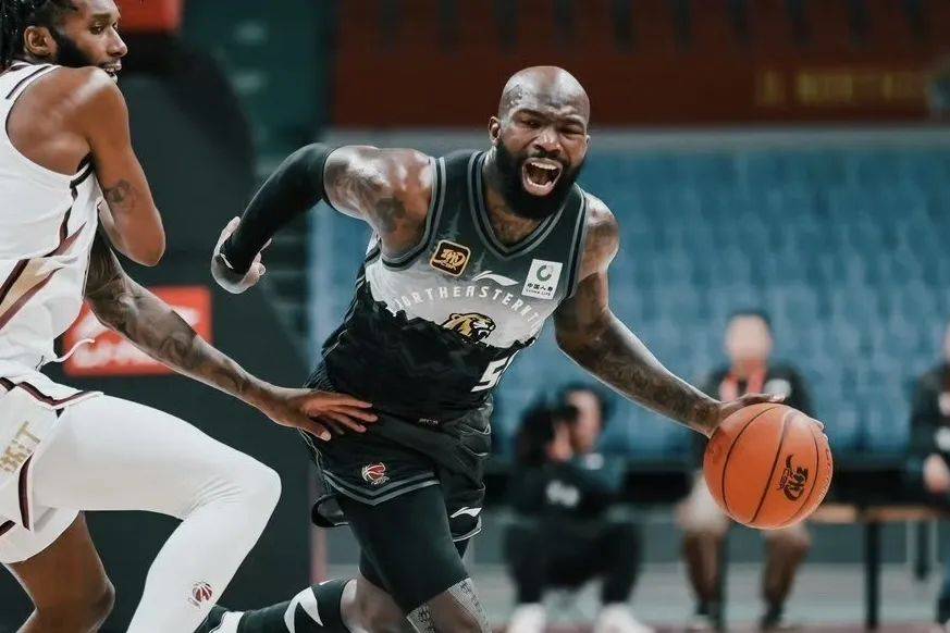 开云体育官网-包含吉林男篮实力坚挺,迎来挑战的词条