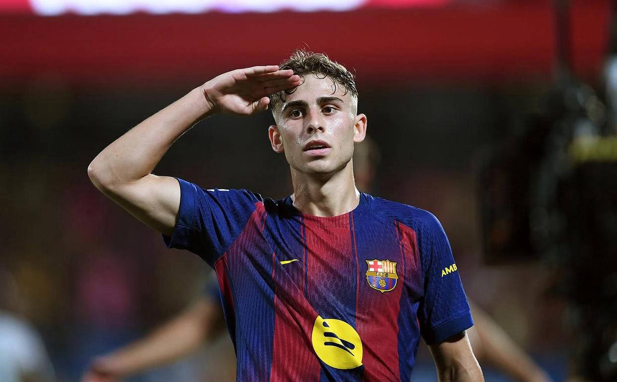 开云下载-瓦伦西亚大捷击败对手，主场喜获三分