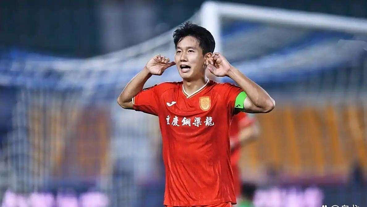 开云体育-新晋球王成为焦点，实力备受瞩目