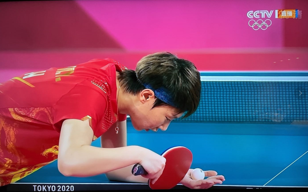 日本队轻取泰国队,黄鸭组合点燃赛场 日本队轻取泰国队,黄鸭组合点燃赛场