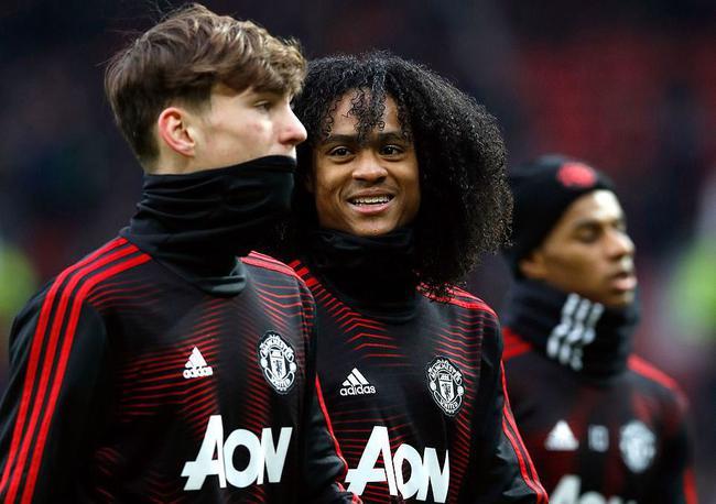 瓦伦西亚客场挑战曼联，罗纳尔多助攻桑切斯