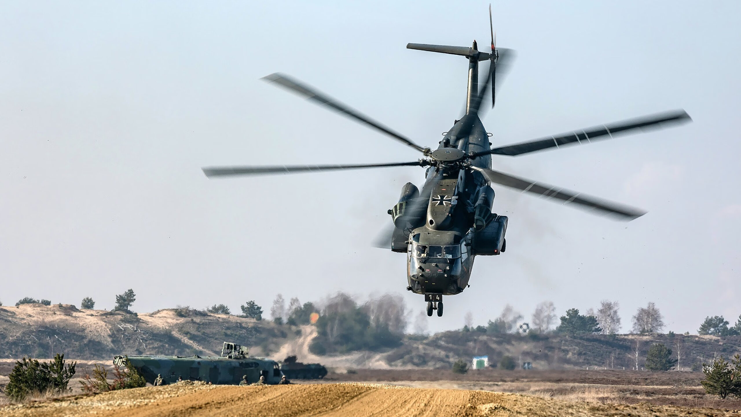 绿茵骑士围猎，2026世界杯焦点战如何强行终结紫金王朝